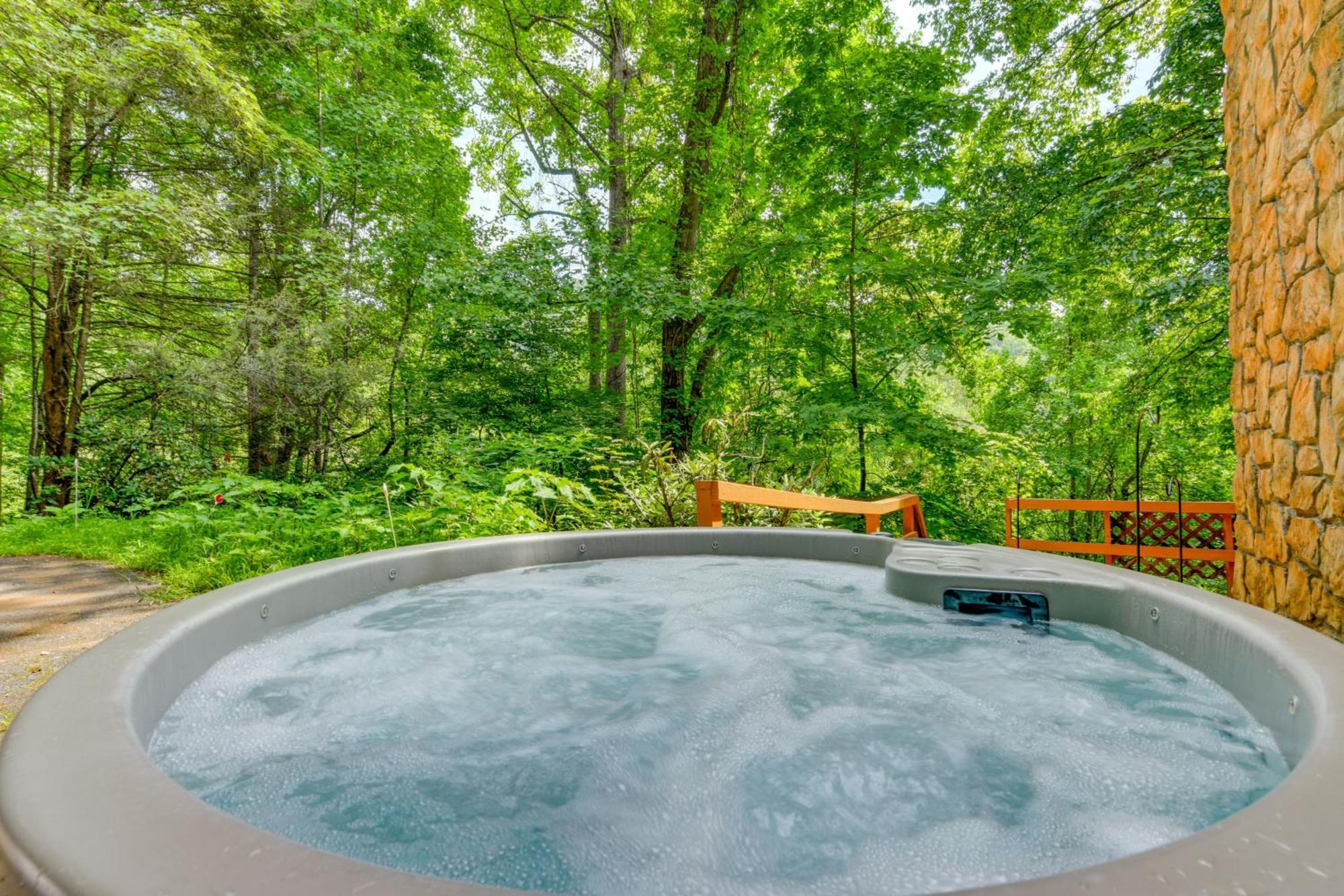 Maggie Valley Townhome In Smoky Mountain Foothills Bagian luar foto