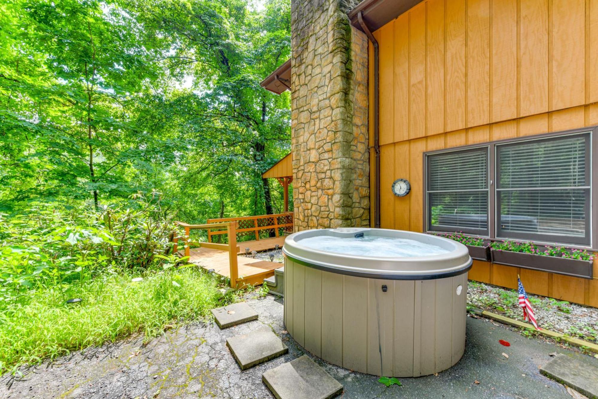 Maggie Valley Townhome In Smoky Mountain Foothills Bagian luar foto